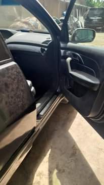A picture of Acura MDX 2008