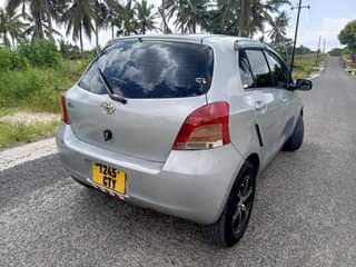 A picture of toyota vitz
