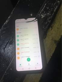 A picture of Infinix hot 10 play 32gb 4gb ram call 0770741340 K