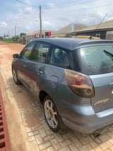 A picture of Toyota matrix 05