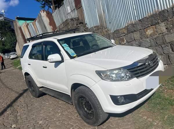 used toyota fortuner