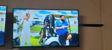 A picture of 32 inches global star frameless digital tv free to air