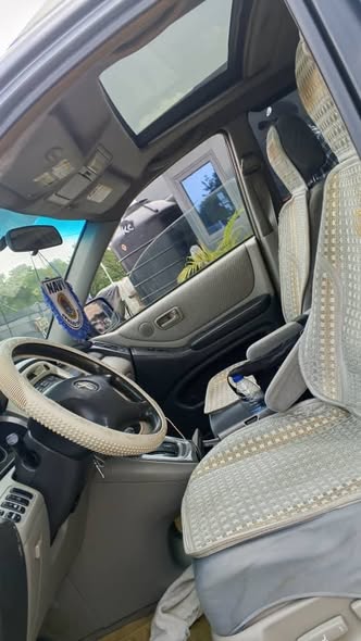 A picture of CLEAN BELGIUM STANDARD 2004 TOYOTA HIGHLANDER PRICE 5M LOCATION Abacha