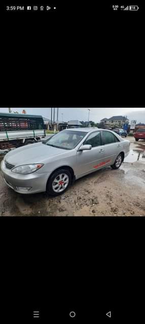 A picture of Toyota Camry 2005 model AC needs attention Engine and gear