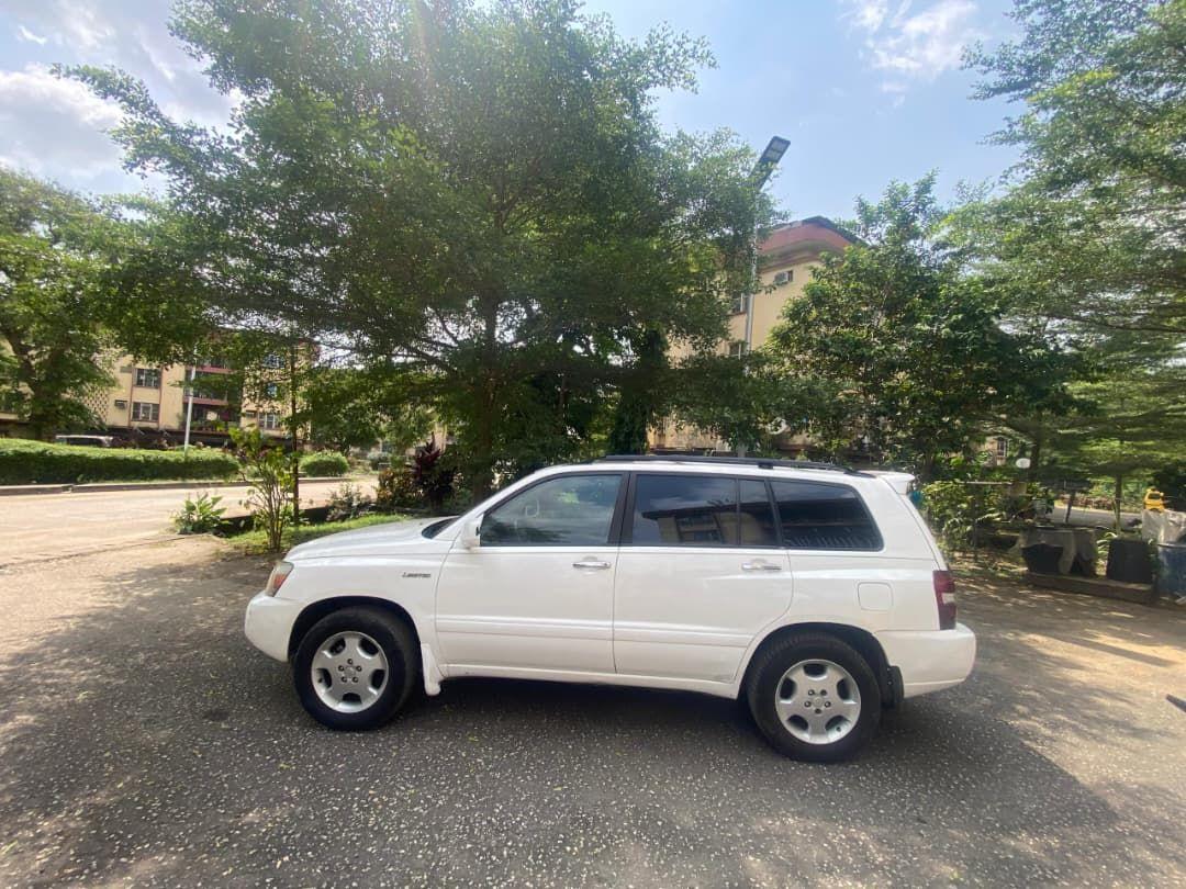 A picture of Toyota Highlander