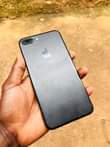 A picture of iPhone 7 Plus 128Gb at 400k