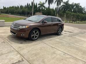 A picture of NEATLY USED 2010 MODEL WITH 77k MILEAGE TOYOTA VENZA KEYLESS