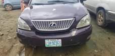 A picture of Lexus RX 330