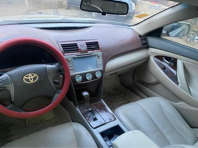 A picture of Toyota Camry 2010