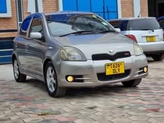 A picture of VITZ RS