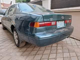 A picture of 2001 Toyota Camry