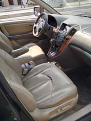 A picture of RX 300 first flash in good condition engine gear very