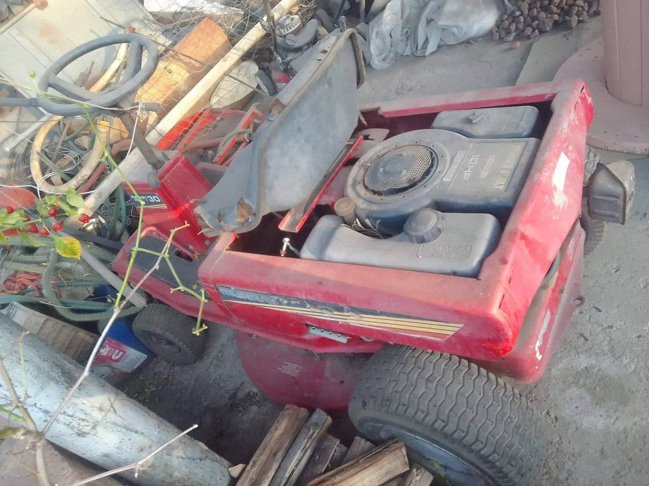 Car F.