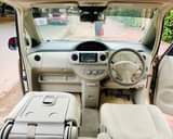 A picture of TOYOTA Porte Bei million 8 5