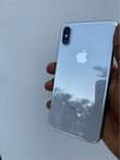 A picture of Iphone x