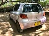 A picture of 2004 Toyota Vitz