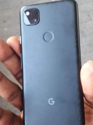 A picture of Google pixel 4a Gb 128