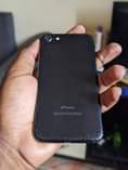 A picture of Iphone 7 plain 160k 0685064414