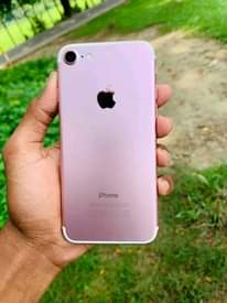 A picture of IPHONE 7 GB 32