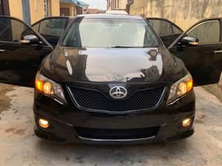 A picture of 2011 CAMRY SPORT toks with leather interior DVD Rev camera