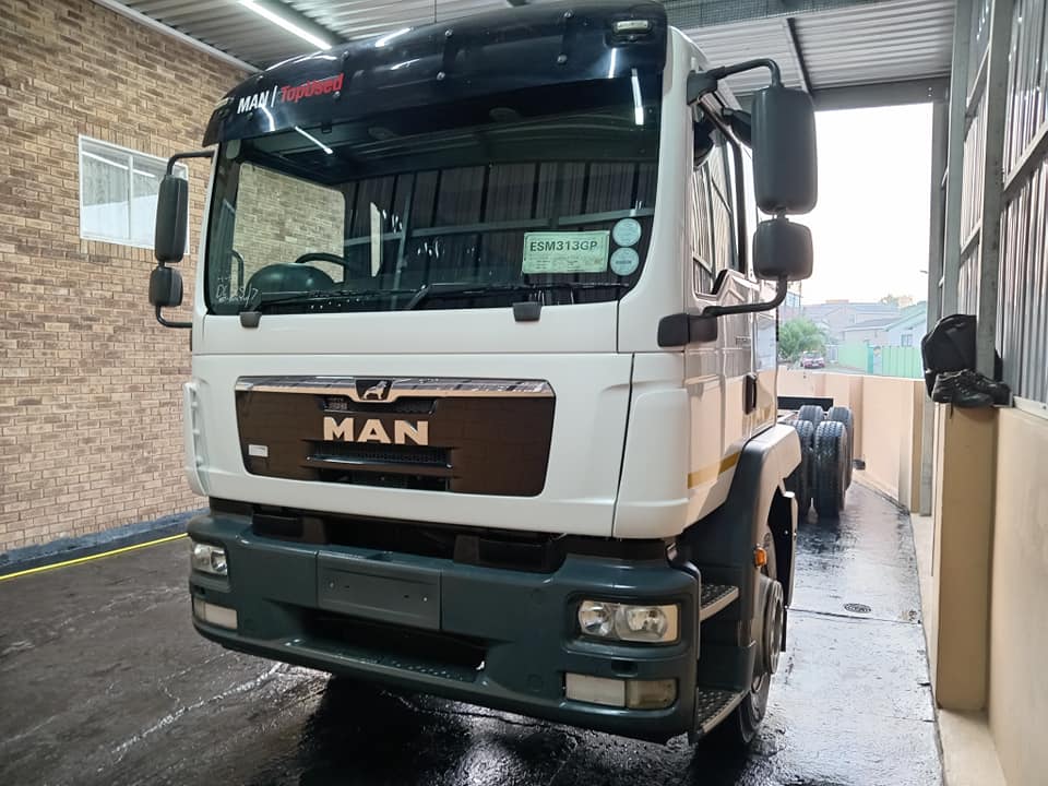 trucks