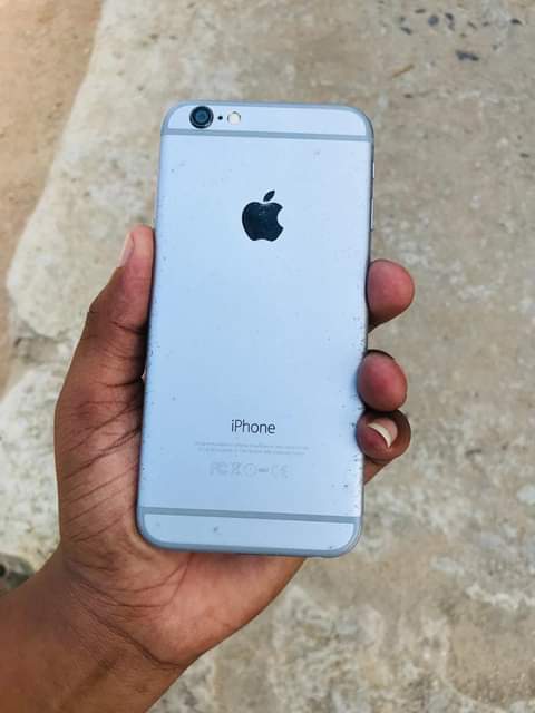 A picture of Iphone 6plain Gb32