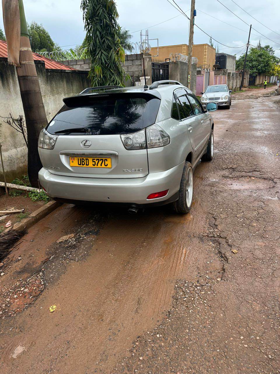 A picture of Toyota harrier 3.0 24m