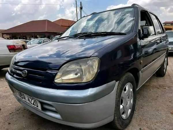 used toyota raum