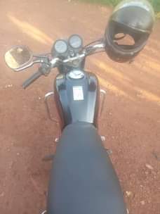 A picture of Hero motor bike on sale.