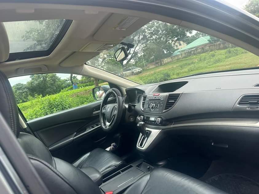 A picture of Everything is Working Perfectly fine absolutely buy and drive safe
