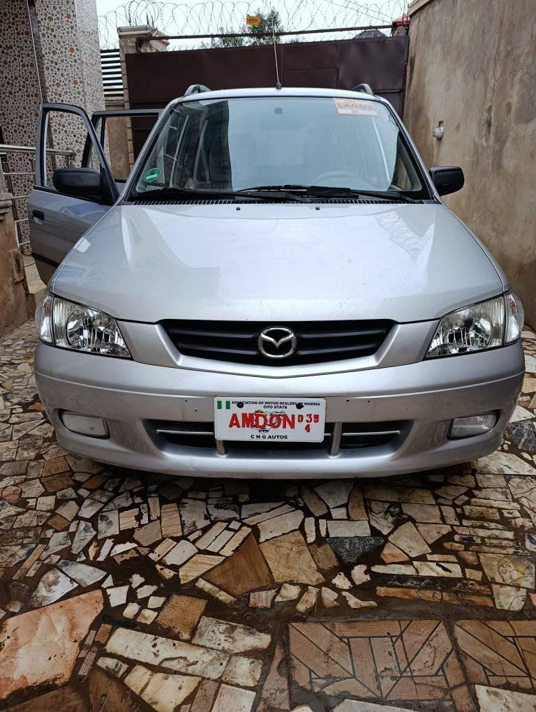 A picture of 2002 Mazda demio