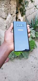 A picture of Note 8