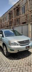 A picture of Lexus Rx350 08 slightly used