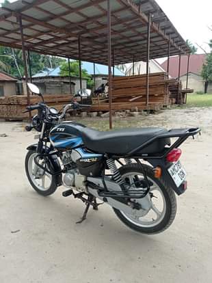 A picture of TVs 125cc Call WhatsApp 0766670030 Maongezi yapo