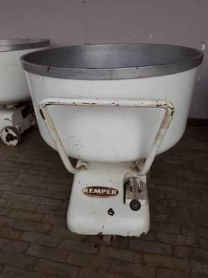 A picture of Dough mixer
