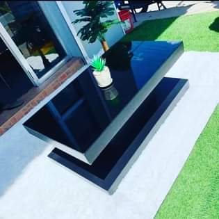 A picture of Coffee table mpya nzr sana