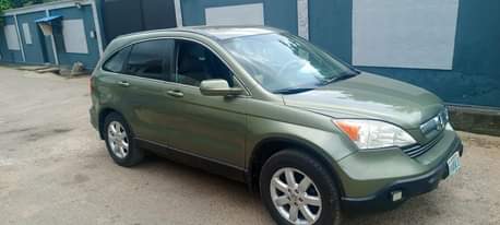 A picture of Neat Nigeria used Honda CR V Leather interior