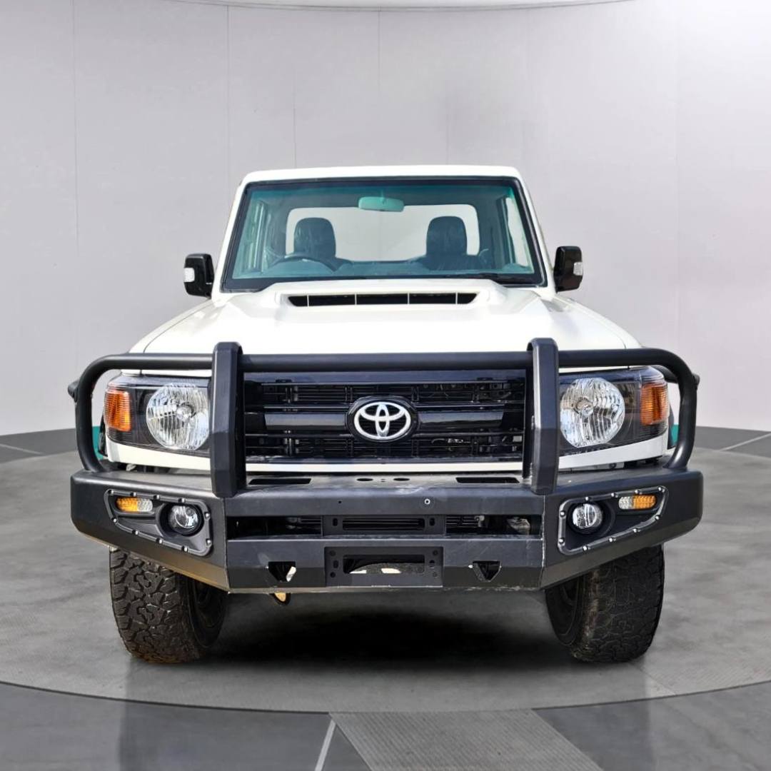 A picture of LAND CRUISER PICKUP 2020