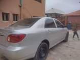 A picture of 2004 Toyota corolla