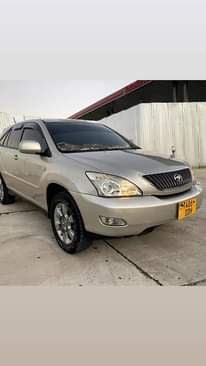 A picture of TOYOTA HARRIER NEW