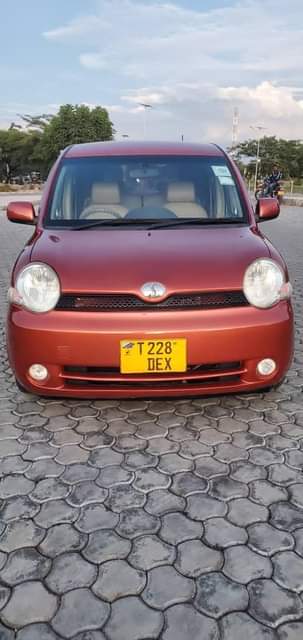 toyota sienta