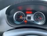 A picture of 2006 RENAULT CLIO 3