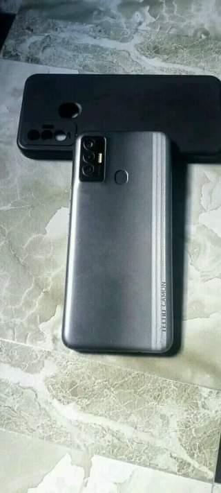 tecno camon