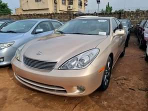A picture of Super Clean 2005 LEXUS ES 330 fullest option For Just