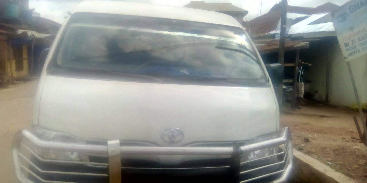A picture of Toyota Hummer bus