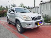 A picture of LAND CRUISER PRADO