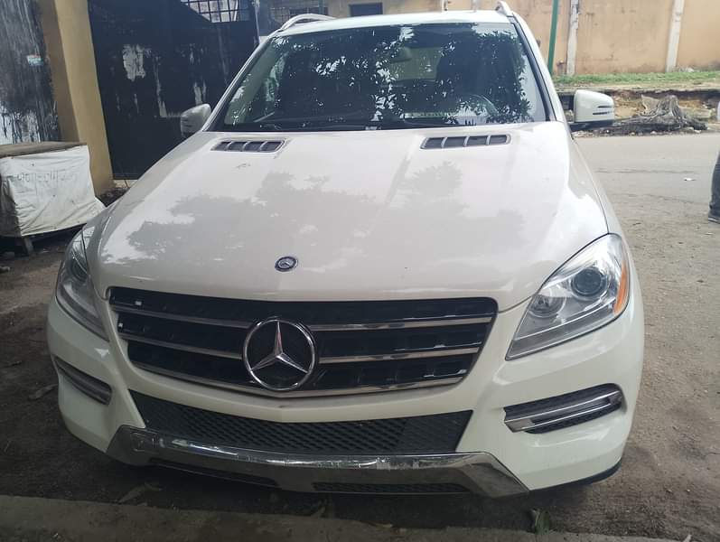 A picture of 2012 ML350 clean accident free Price 26 5m Location Amuwo
