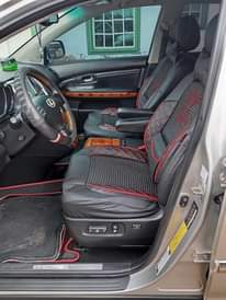 A picture of 7month registered Lexus Rx 330