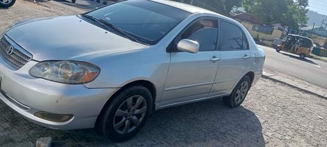 A picture of 04 Toyota Corolla Working smoothly LOKOJA 07039334909 2 5