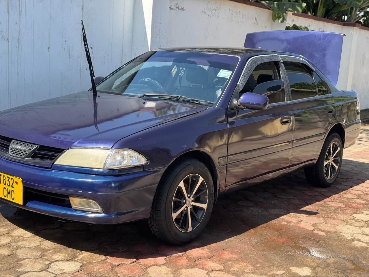 A picture of Car